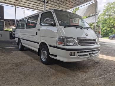 Van Golden Dragon 14 Seater